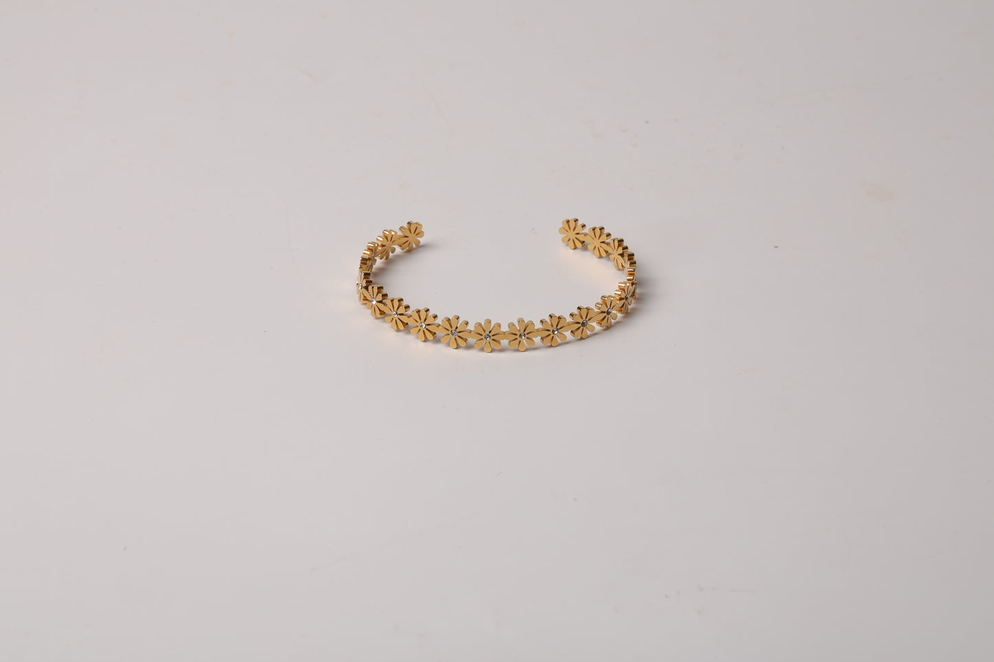 Flower Gold Cuff Bracelet